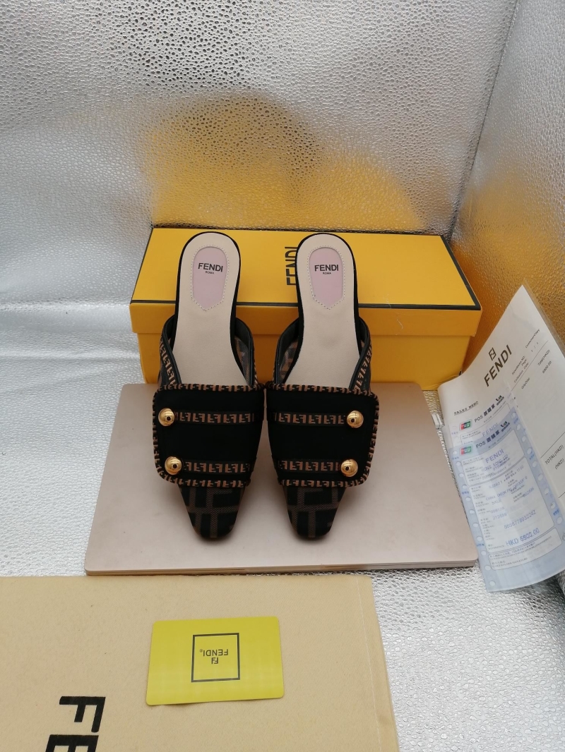 Fendi Slippers